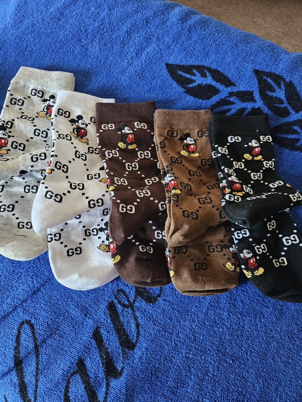 Gucci Mickey Gucci Logo Crew Socks - Cream, White, Brown, Tan, Black